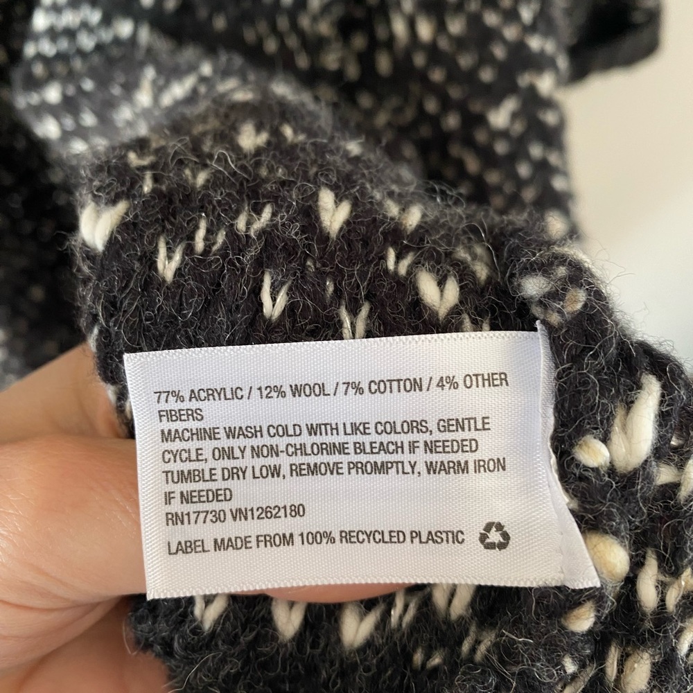 Target Cardigan - Picture 4 of 6